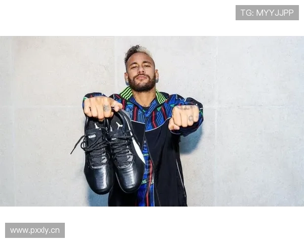 内马尔与耐克续签代言合同，继续引领足球时尚潮流的影响力分析