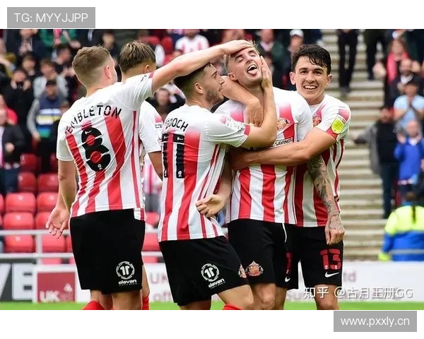 埃因霍温定位球表现稳健，近期攻防效率持续提升